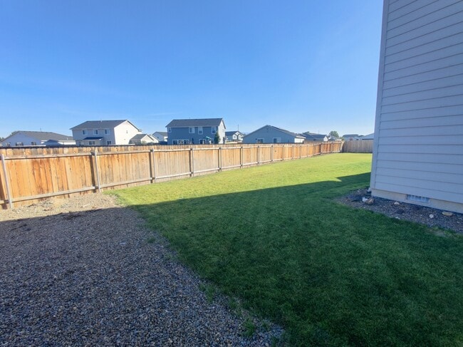 Building Photo - 1690 SW Gabar Ct