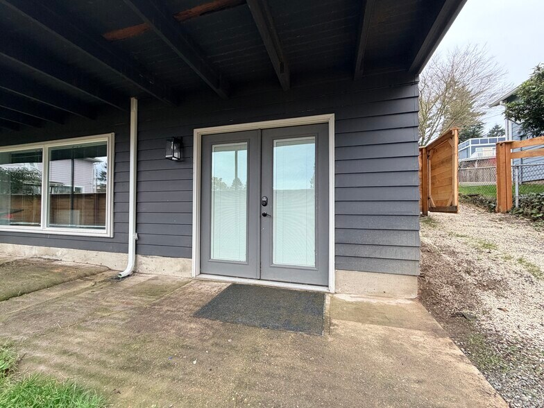 Building Photo - 16304 47th Pl S