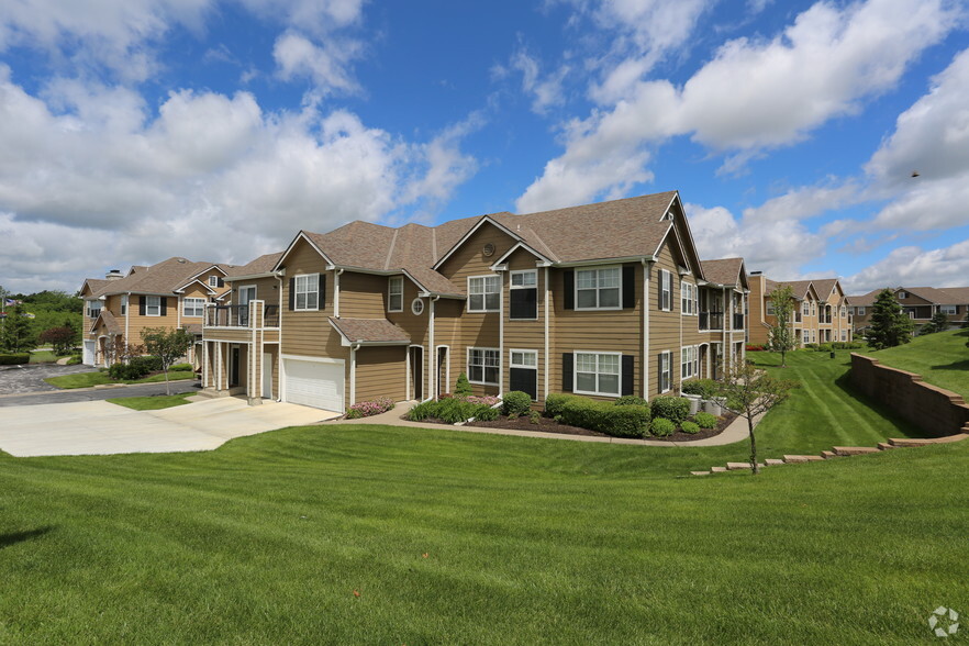 Primary Photo - Manor Homes of Fox Crest