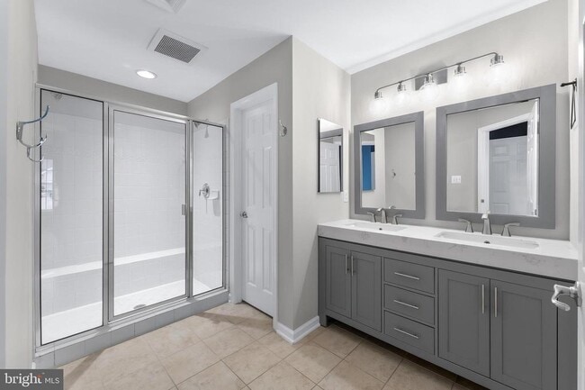 Building Photo - 7015 Trek Way