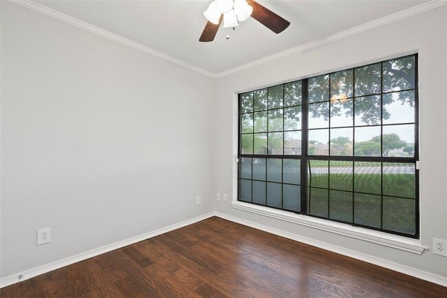 Building Photo - 5718 Marvin Loving Dr