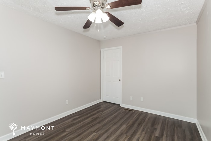 Building Photo - 10883 Newmarket Dr