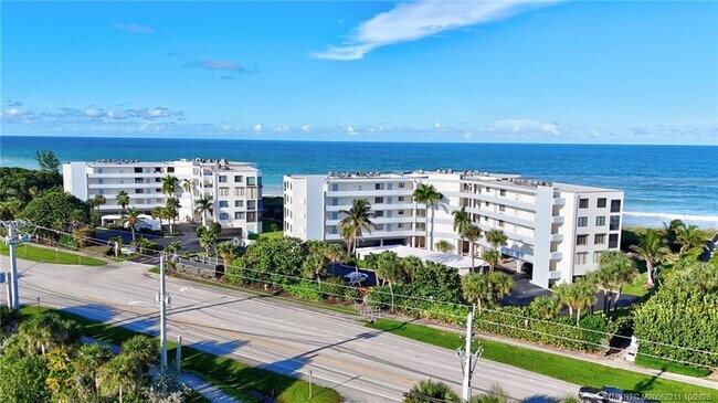 Building Photo - 2375 NE Ocean Blvd