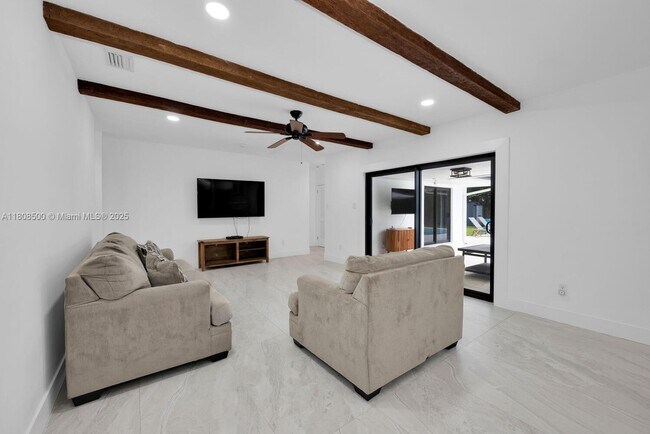 Building Photo - 6860 SW 99th Terrace