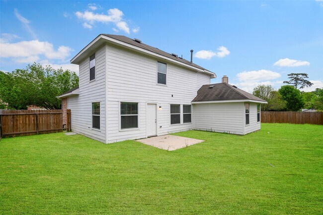 Building Photo - 18401 Sunrise Oaks Ct