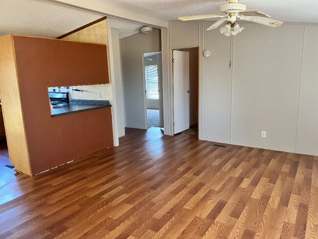 Building Photo - 44 Rd 3142