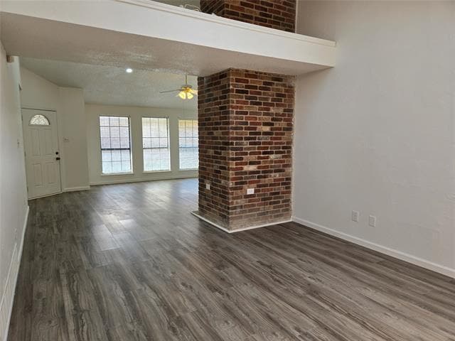 Building Photo - 3032 Big Oaks Dr