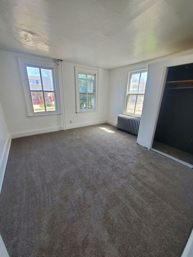 Building Photo - 5026-5028 18th Ave. (Duplex)