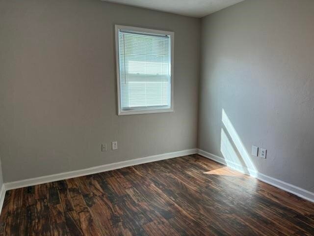 Building Photo - 2145 Portsmouth Cir