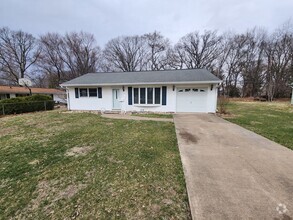 Building Photo - Great 2 bedroom Ranch house