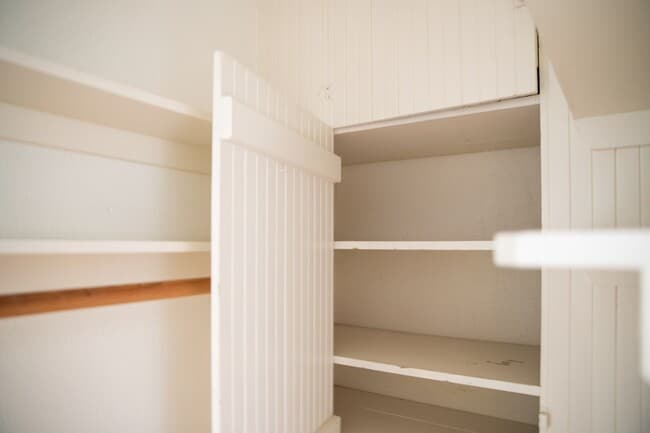 Building Photo - Classic Pacific Grove Duplex - Available D...