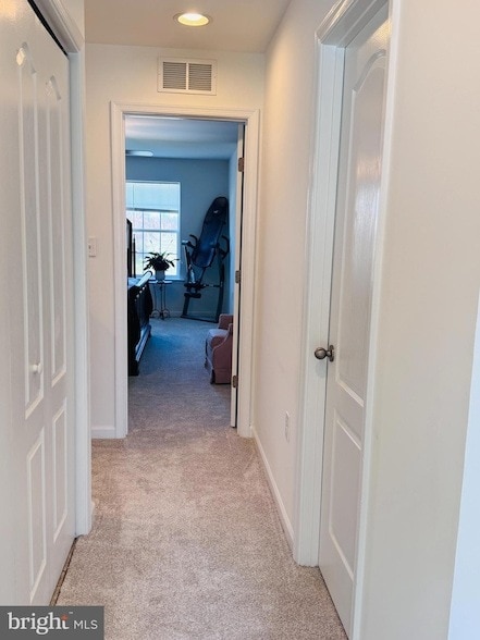 Building Photo - 576 Thumper Dr