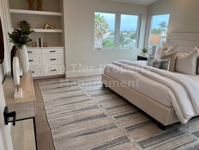 Building Photo - BRAND-NEW, FULLY-FURNISHED Luxury 3 bd / 3 ba Townhome in Coastal Carlsbad