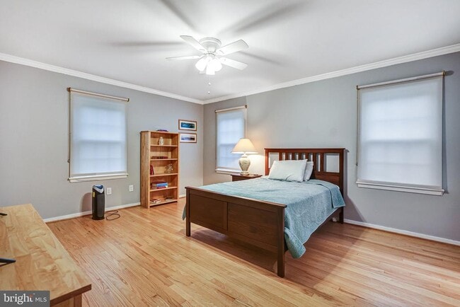 Building Photo - 1504 Wake Forest Dr