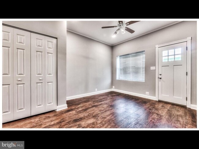 Building Photo - 502 S Highland Ave