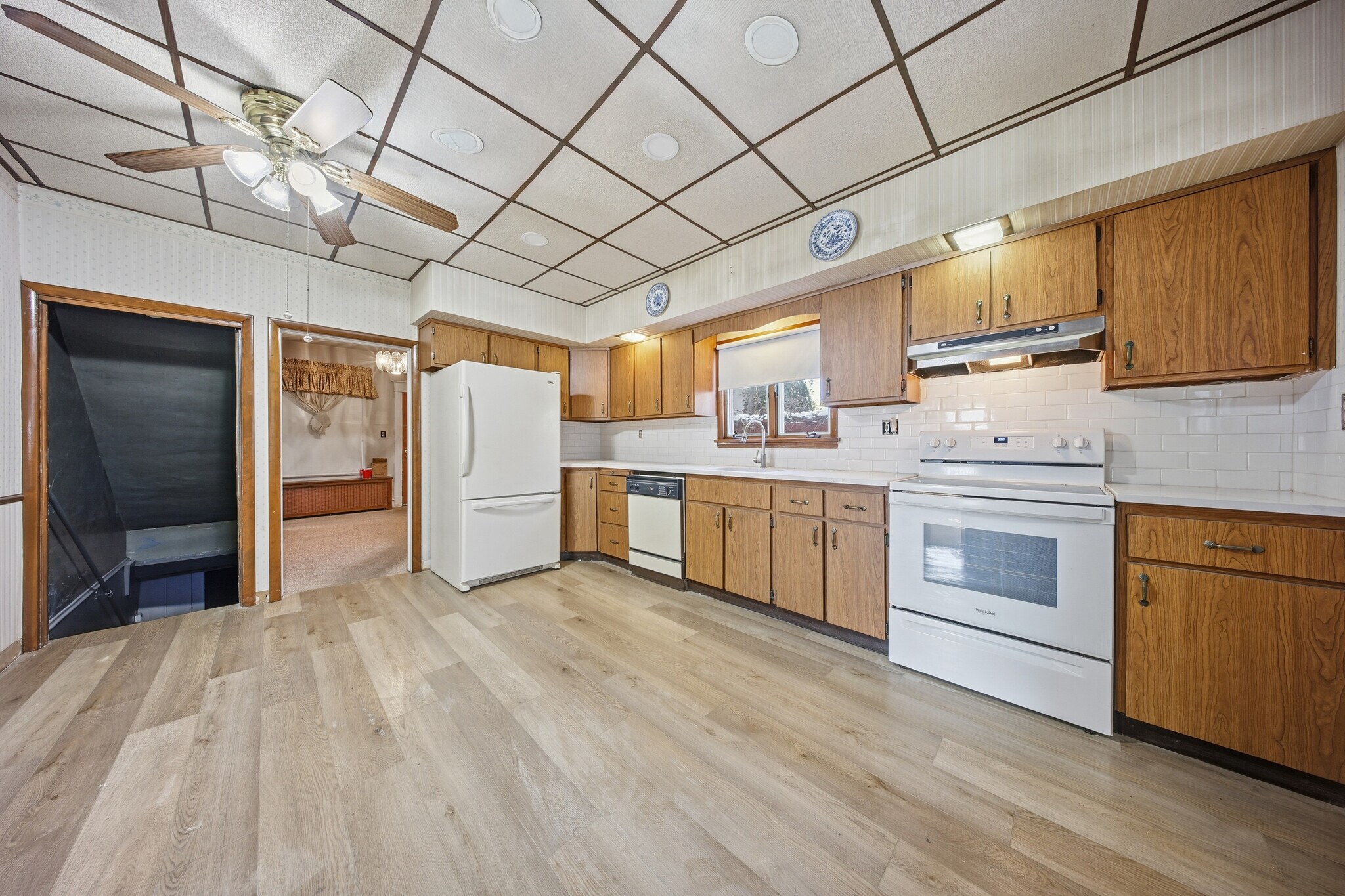 Building Photo - 612 Philo St