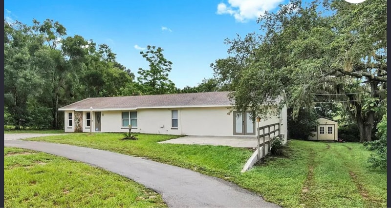 Building Photo - 9650 Starline Dr