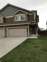 Building Photo - 4662 Shadowglen Dr