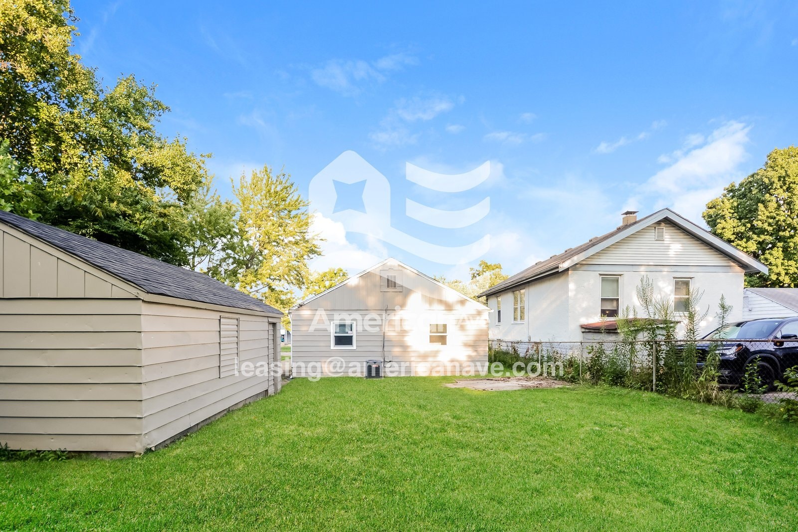 Building Photo - 6483 Simpson Ave