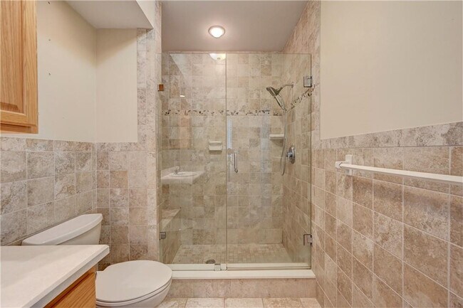 Building Photo - 7743 W Country Club Blvd