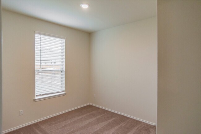 Building Photo - 25 Snowy Plover Ln
