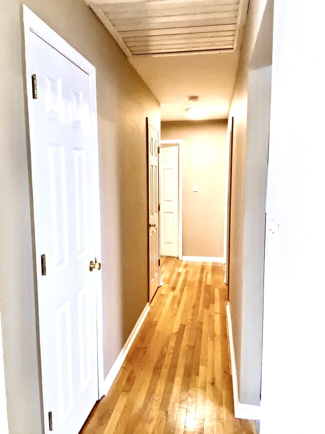 Building Photo - 6620 163rd Pl