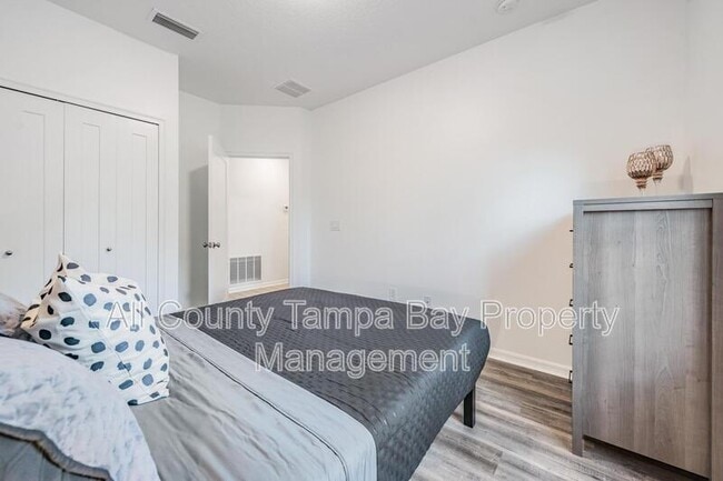 Building Photo - 2604 N Highland Ave