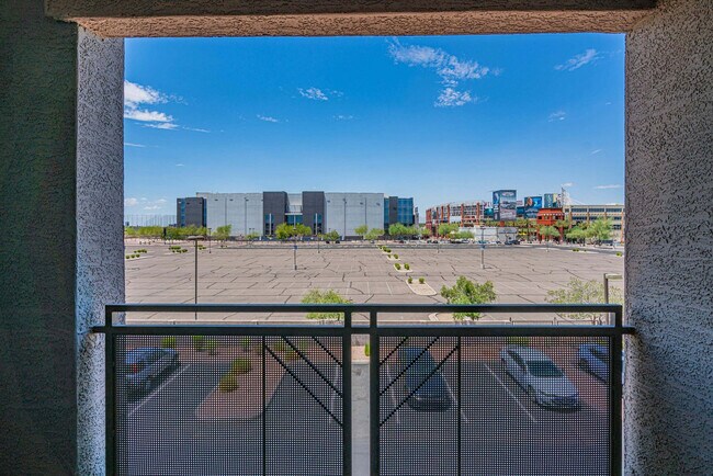 Building Photo - 6610 N 93rd Ave