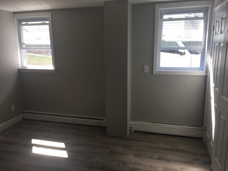 Building Photo - 85 Edgewood Ave