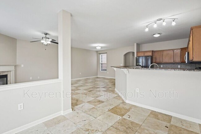 Building Photo - 16355 Meadowlands Ln