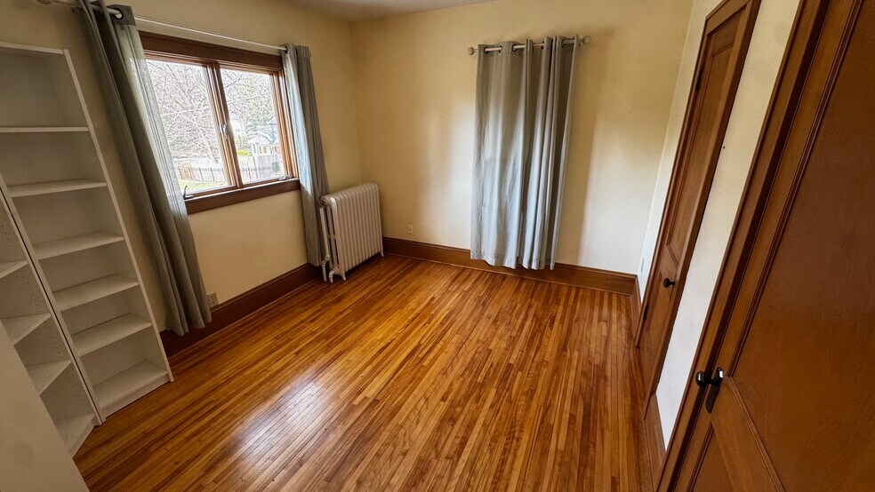 Building Photo - 1787 Lexington Ave S