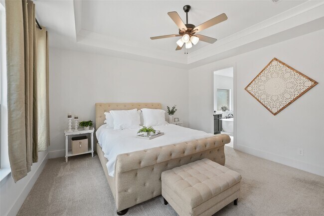 Building Photo - 23685 Silver Palm Trl