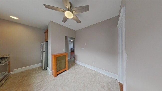 Building Photo - 9 St James Rd