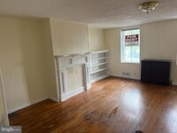 Building Photo - 619 S Cameron St