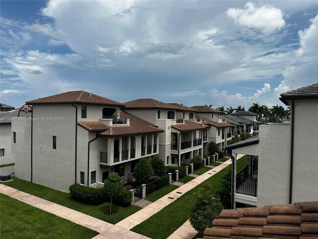 Building Photo - 4702 NW 83rd Path