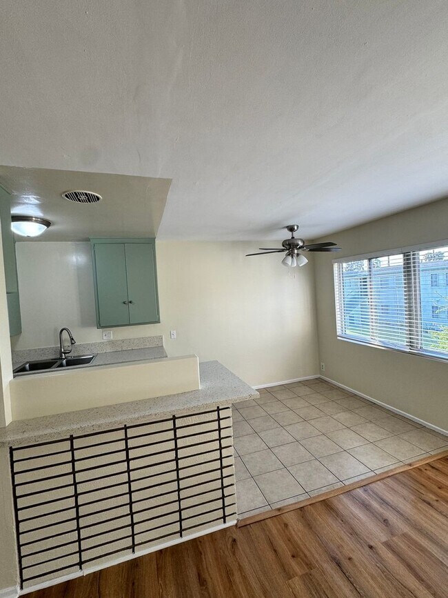 Building Photo - 1 BDRM, 1 Bath with Parking Space