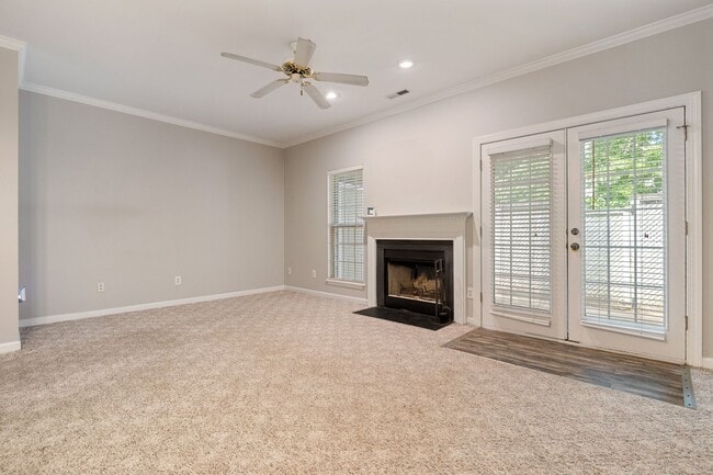 Building Photo - 4312 Pine Springs Ct