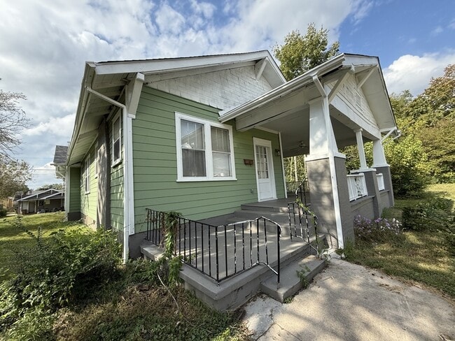 Building Photo - 3003 Martin Luther King Jr Ave