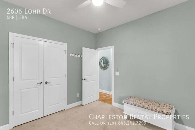Building Photo - 2606 Lohr Dr