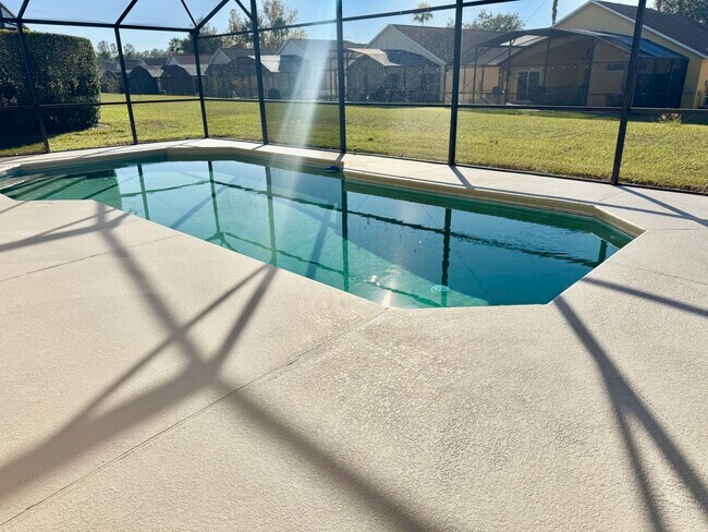 Building Photo - 1317 Casterton Cir