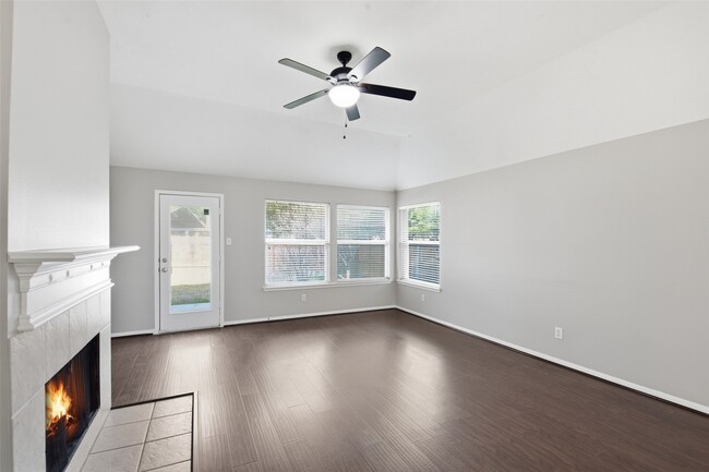 Building Photo - 24802 Sageford Ct