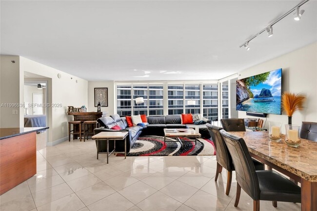 Building Photo - 1850 S Ocean Dr