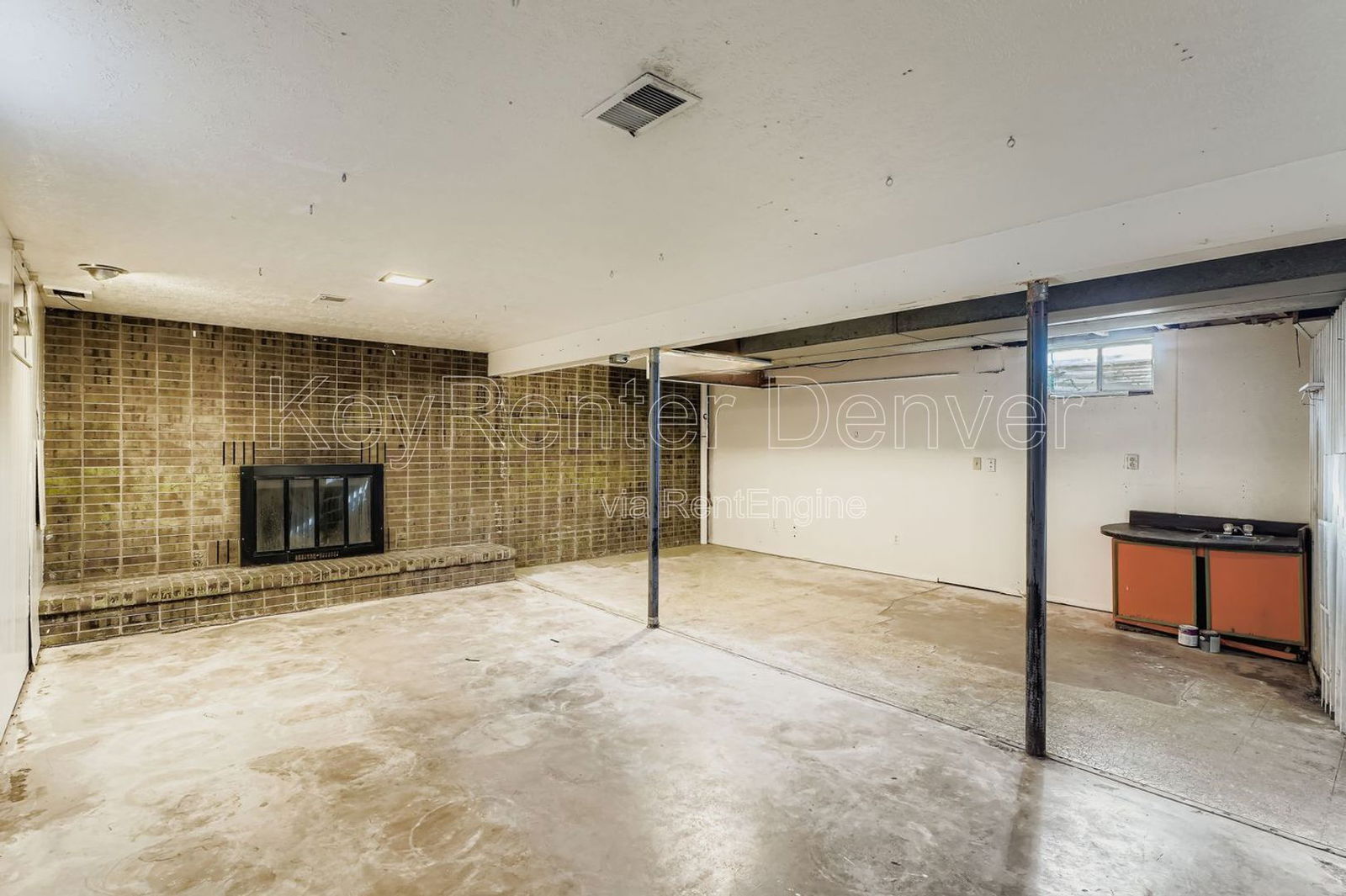 Building Photo - 6529 Van Gordon Ct