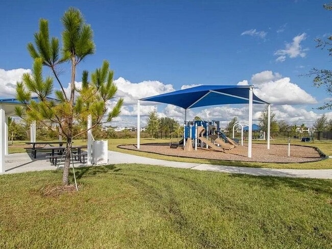 Building Photo - 31873 Blue Passing Loop