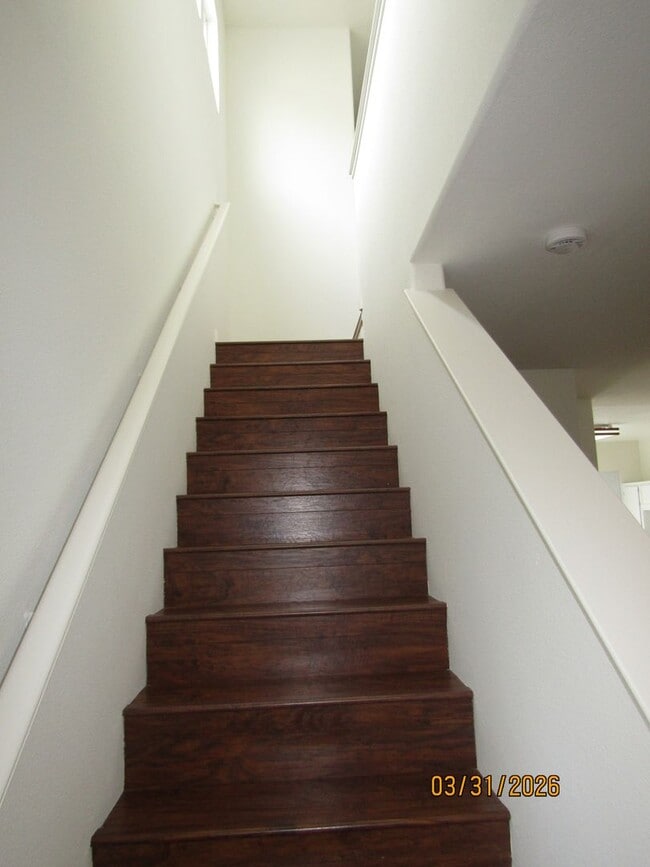 Building Photo - Beautifully updated single family house available NOW!  $3,000 per month