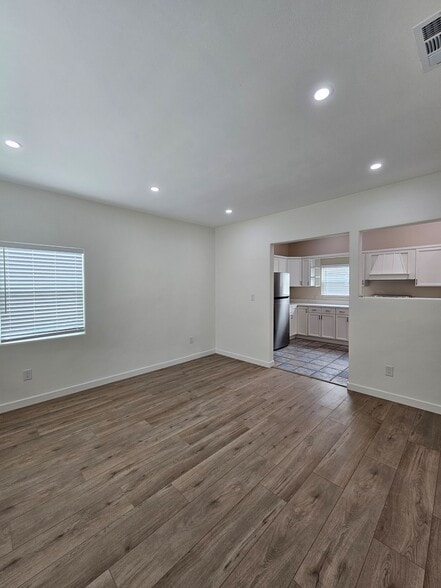 Building Photo - 1753 256th St