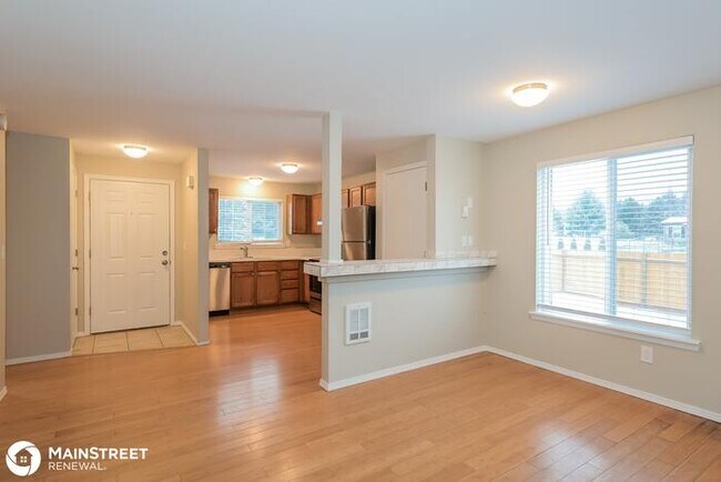 Building Photo - 12009 163rd St Ct E