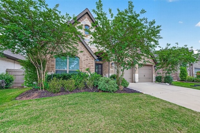 Building Photo - 17171 Crimson Crest Dr