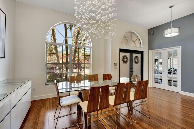 Building Photo - 2470 Sandstone Ct