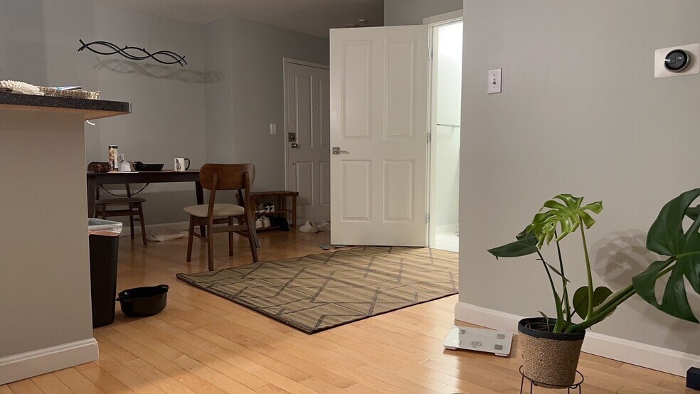 Building Photo - 30 Franklin St